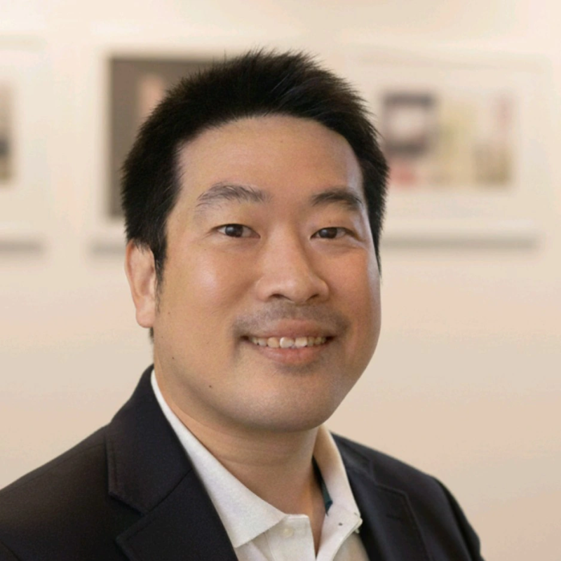 Dr. Poom Kongniratsaikul